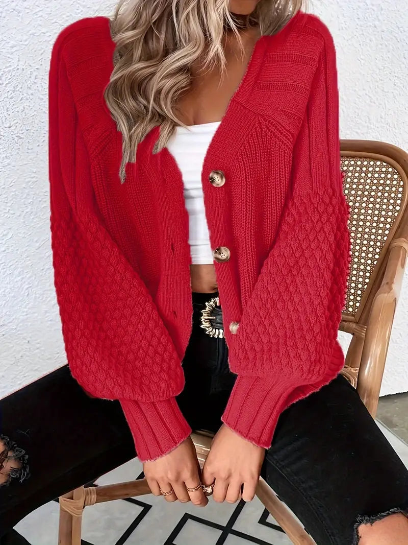 Olivia – strickjacke mit v-ausschnitt und knöpfen