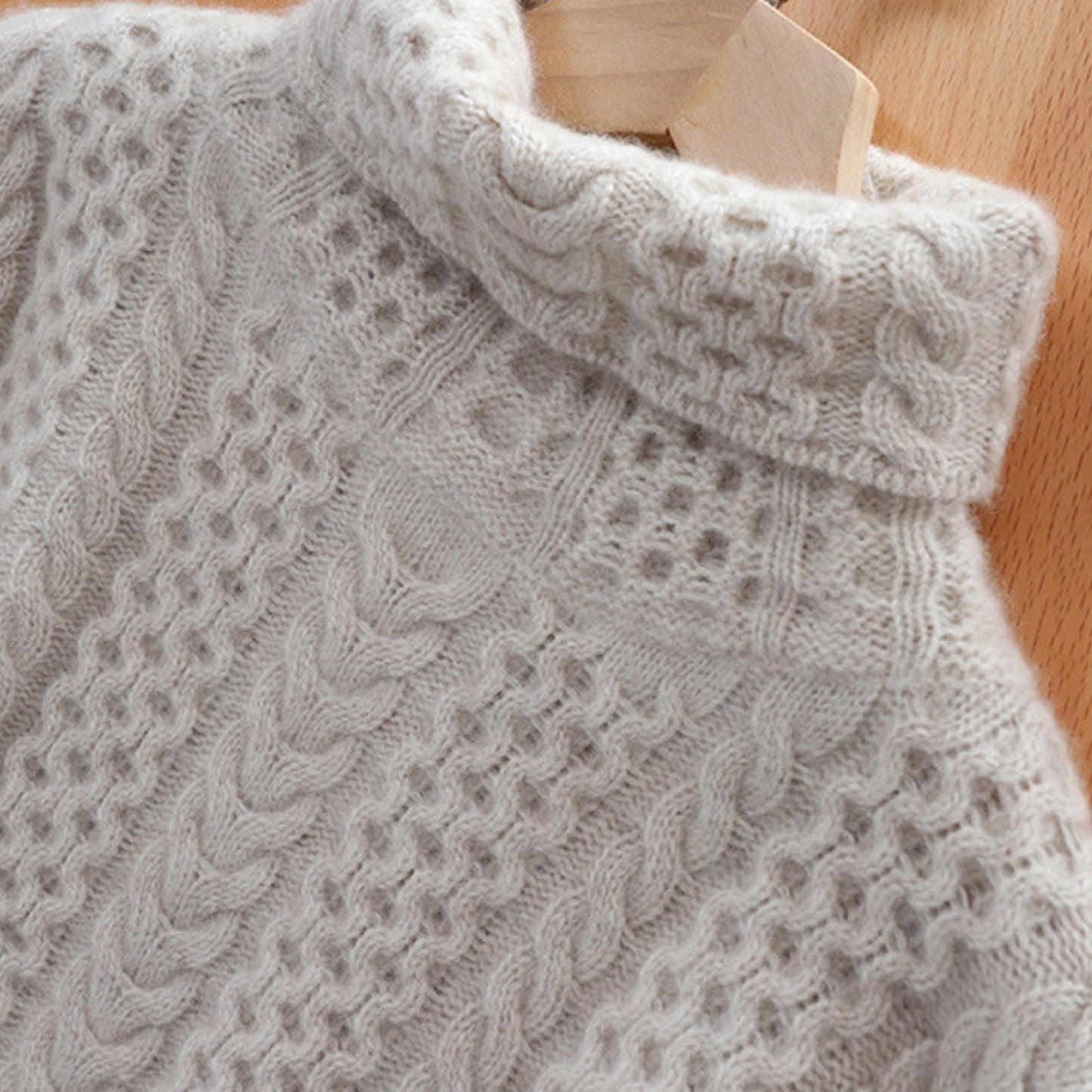 Klara™ | Handgewebter Wollpullover