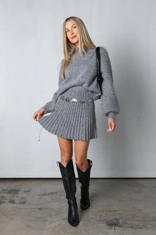 Alana | Eleganter plissierter Pullover und Rock Damen Wildleder Look