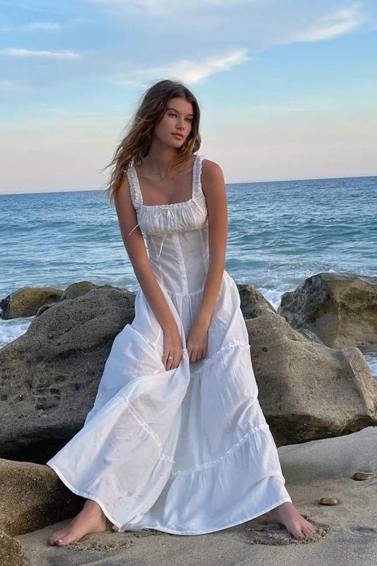 Anastasia – Halbtransparentes Maxikleid mit Rüschen