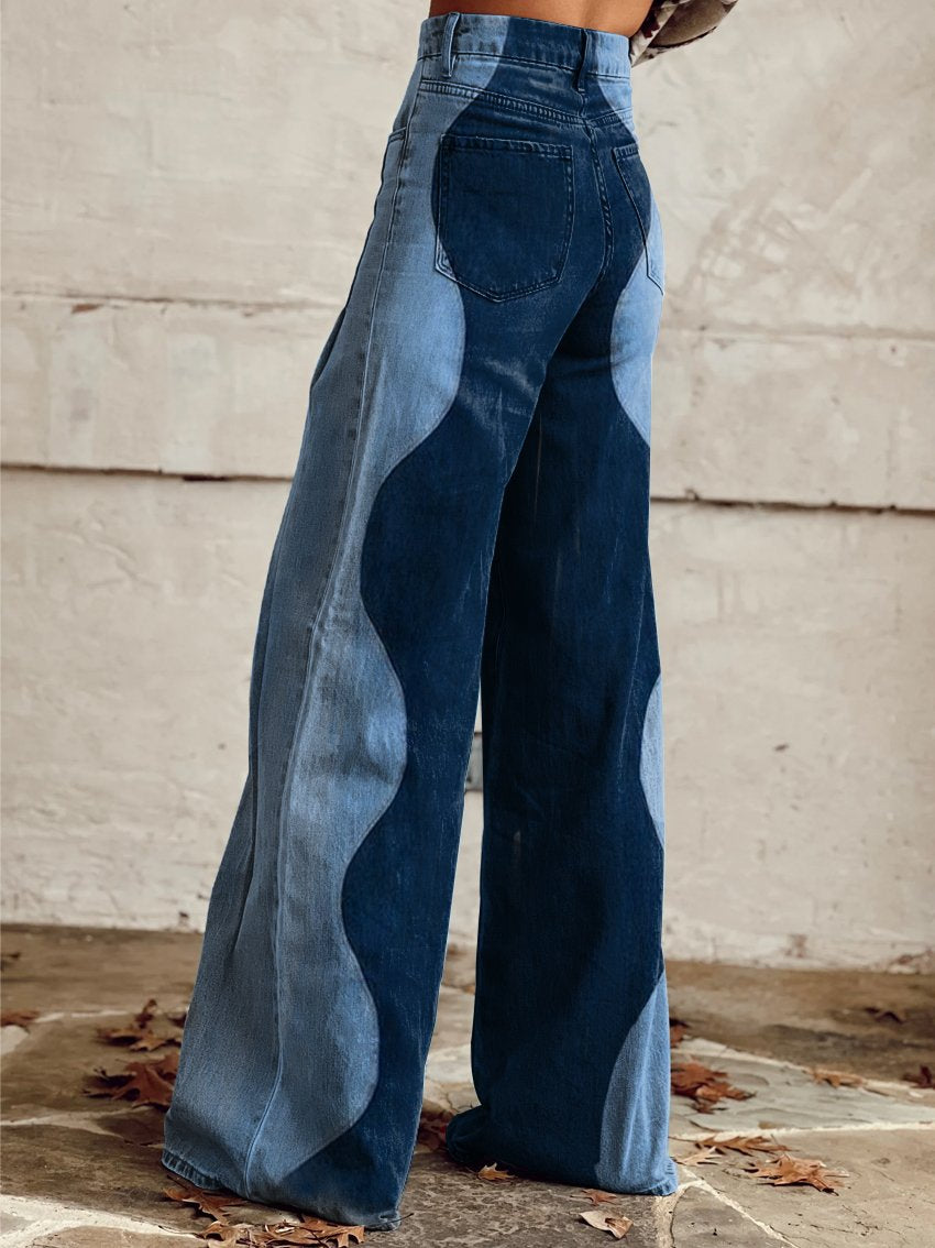 Gewellte Patchwork-Jeans mit weitem Bein